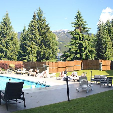 Spring Summer Special Cascade Lodge Suite Wifi 2 Hot Tubs Pool Gym Sauna Ski & Bike Storage Room Whistler Exterior photo